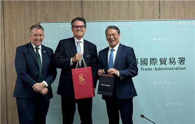 經濟部國際貿易署劉署長威亷(右)接見美國佛羅里達州商務廳長訪團。(圖 : 經濟部)