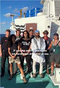 「全球堅毅船隊」成員在社群平台X貼文表示，多艘試圖前往加薩運送物資的船隻遭以軍「攻擊」。(翻攝社群平台X@Global Sumud Flotilla Commentary)