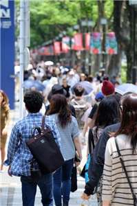 居留日本外國人數創新高。圖為東京市區一景。(資料照片)