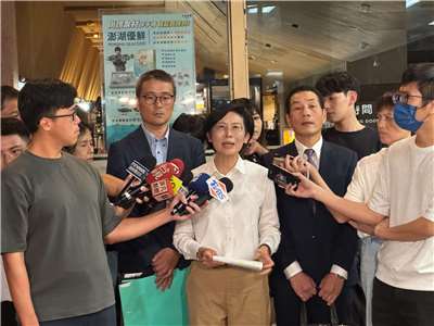 民進黨立委林岱樺（圖）涉詐助理費遭到起訴，由於事涉民進黨高雄市長初選提名資格，民進黨廉政會15日晚間召開會議，再度請林岱樺到會說明。 （劉玉秋攝）