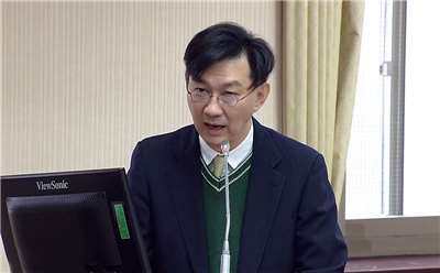 內政部政務次長董建宏。(圖擷自國會頻道)