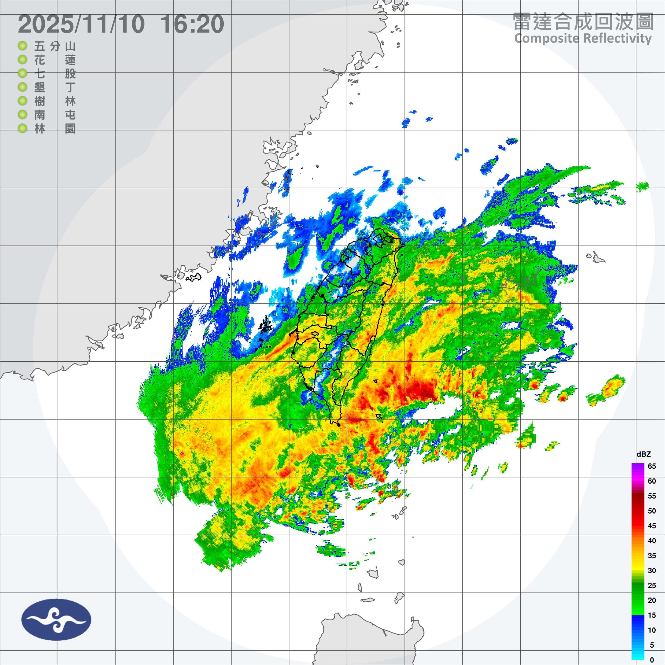 第26號颱風「鳳凰」來勢洶洶，自9日穿過菲律賓呂宋島後，不僅威力不減還朝著台灣直撲而來。(翻攝氣象署官網)