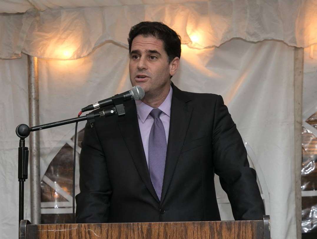 以色列戰略事務部長德默爾(Ron Dermer)。(FB@ambdermer)