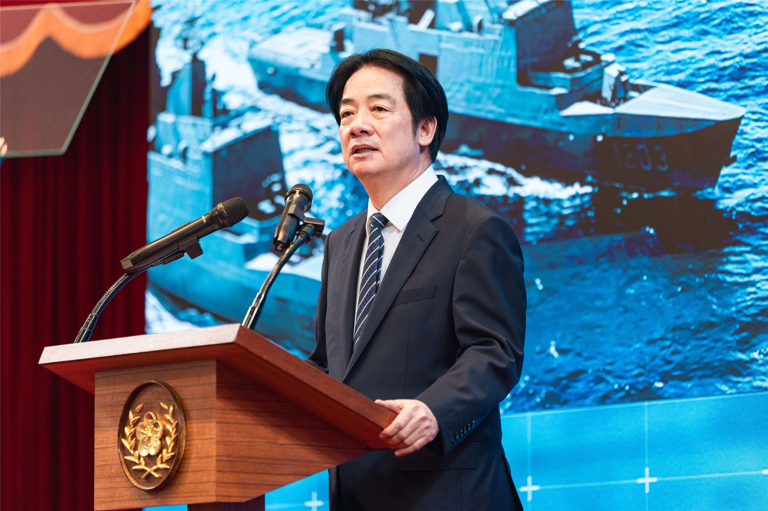 賴清德總統26日宣布，未來8年將投入新台幣1.25兆的國防特別預算。 (圖:總統府)