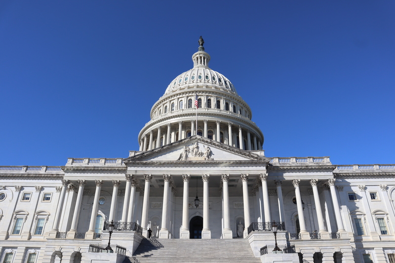 美國參議院的共和黨議員6日阻擋了一項決議案，這項決議將避免總統川普(Donald Trump)在未經國會授權的情況下攻擊委內瑞拉。