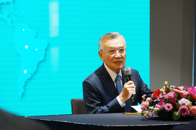 台灣領袖代表林信義。