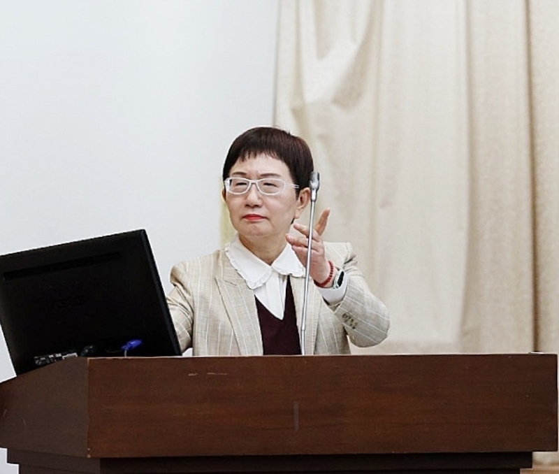 財政部長莊翠雲今天(5日)赴立院列席備詢回應立委質詢。(中央社)
