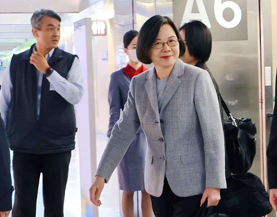 結束訪德行，前總統蔡英文15日返台。 (圖:蔡英文臉書)