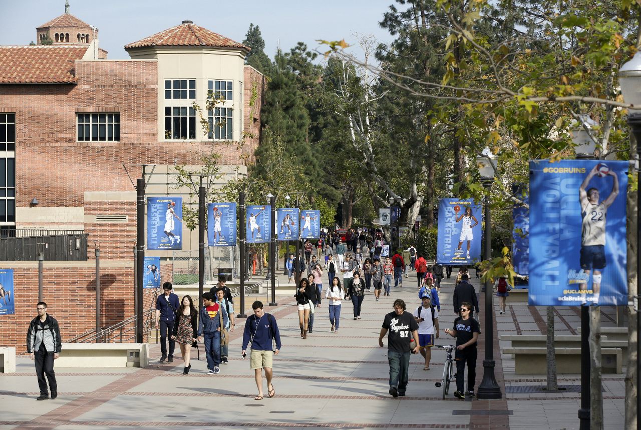 圖為加州大學UCLA洛杉磯分校一隅。資料照。