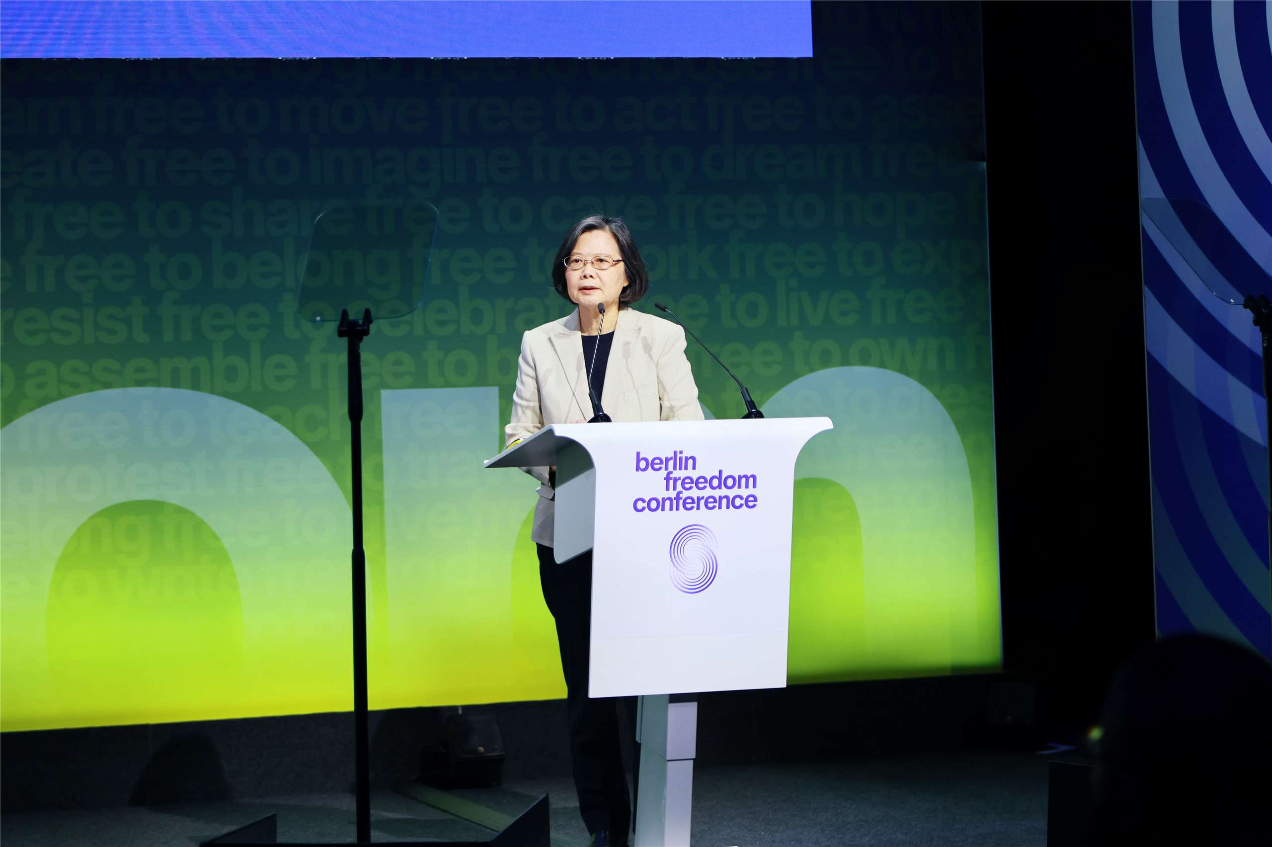 前總統蔡英文上週於柏林自由會議發表演說。（蔡英文辦公室提供）