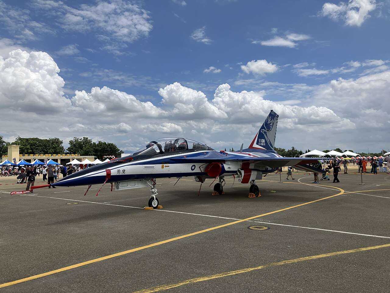 勇鷹高級教練機。(示意圖／維基百科)