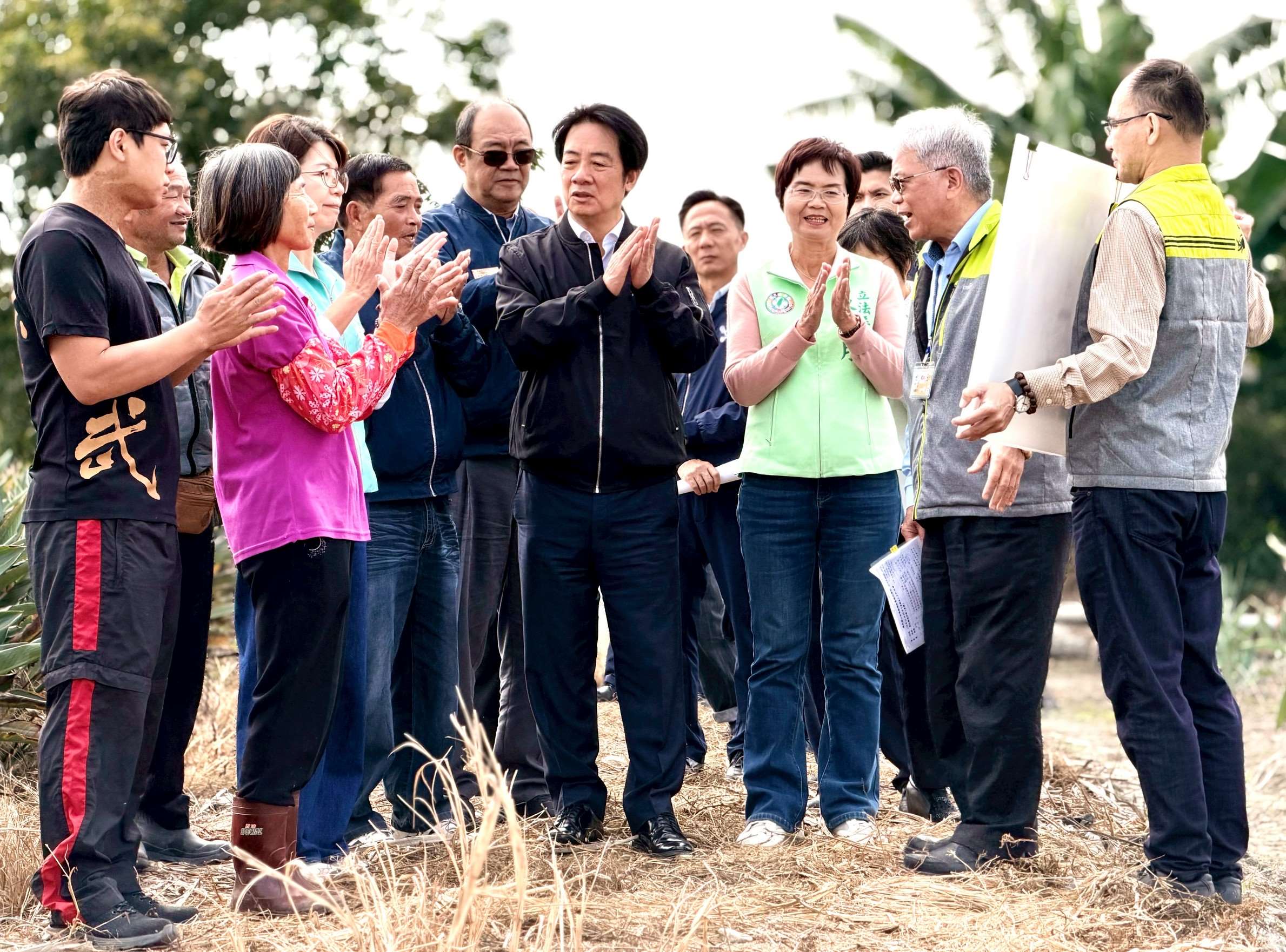 賴清德總統今天(21日)前往彰化縣溪州關心「公地放領」執行情況時宣布，「公地放領」政策將正式重新啟動。內政部對此表示，目前已成立「公地放領審議會」，將依法具體協助農民處理土地問題。（圖：內政部提供）