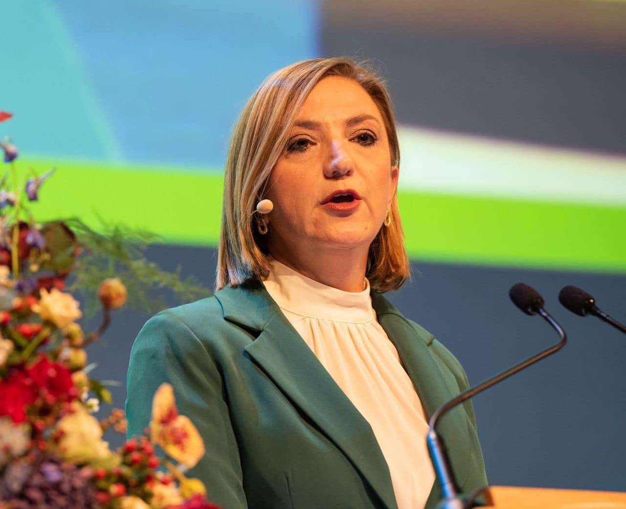 WHO歐洲區醫療系統主任阿佐帕迪-慕斯凱特指出，AI要不是被用來改善人民健康、減輕已疲於奔命的醫療人力負擔、降低醫療成本，就是可能破壞病患安全、危及隱私，並加劇照護不平等。(FB@Natasha Azzopardi Muscat)