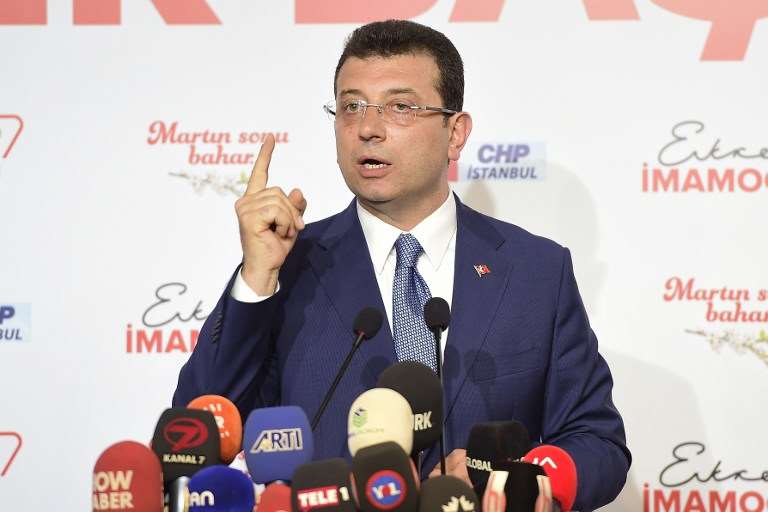 伊斯坦堡市長伊瑪莫魯(Ekrem Imamoglu) 遭檢方起訴，求處的最高刑期累計可達2000年以上。(資料照片)