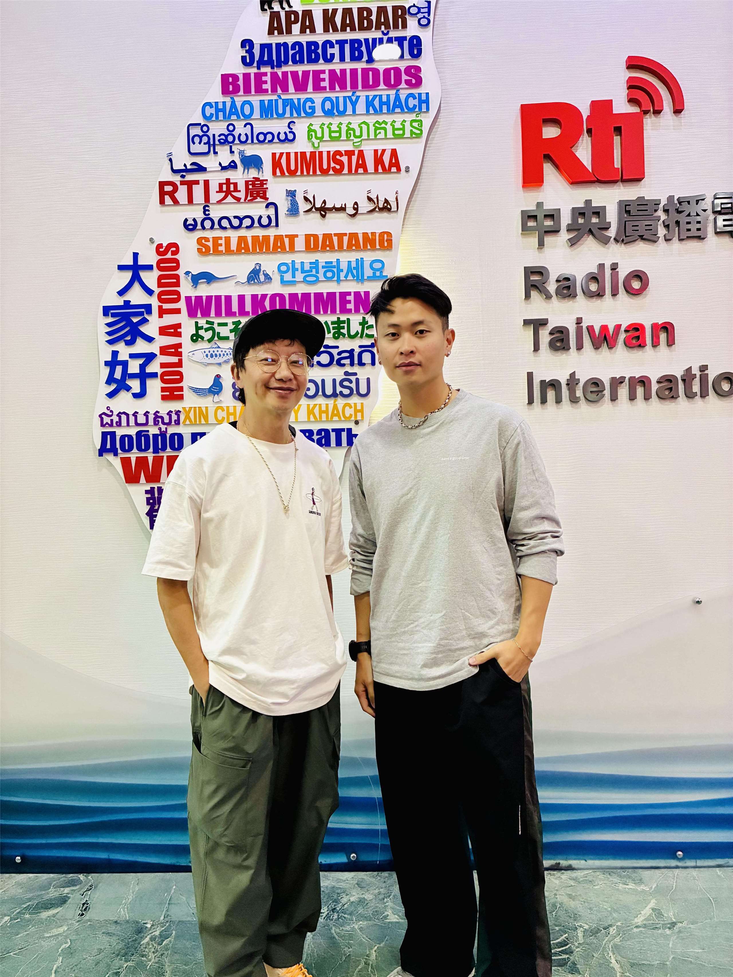 專訪LINION/創作歌手
介紹最新專輯『自己 自己』