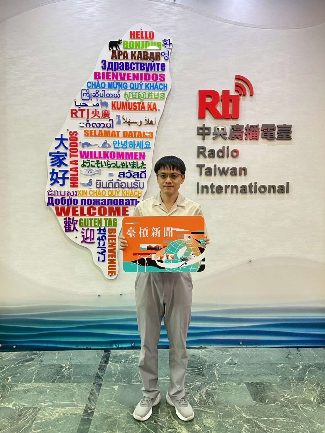 東吳大學政治學系副教授陳方隅