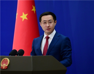 中國外交部發言人林劍表示，中方敦促歐盟為中企提供公平的營商環境。(FB＠MFA.CHN)