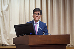 金管會主委彭金隆(圖)在立法院財政委員會答詢時，說明針對太子集團洗錢案所涉及的金流調查。(資料照片)
