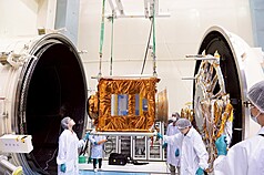 HD
福八首顆衛星齊柏林熱真空測試
福衛八號首顆衛星「齊柏林衛星」的組裝與測試總時
程花了近2年，通過層層關卡後，10月起運至美國加
州，將發射升空。圖為齊柏林衛星熱真空測試。
（國家太空中心提供）
中央社記者趙敏雅傳真　114年11月2日
