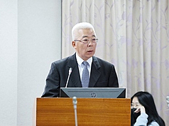 中油董事長方振仁19日赴立院備詢。資料照。
