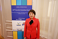 民進黨立委范雲赴荷蘭海牙出席國際自由聯盟會議並發表專題演說，她提到中國對台灣的脅迫行動不斷升級，呼籲自由世界支持台海和平、支持台灣有意義參加國際組織，並對中國跨國鎮壓採取具體行動反
制。

