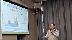 衛福部疾管署疫情中心主任郭宏偉25日表示，近期每週皆新增M痘個案，研判社區中的傳播風險持續。