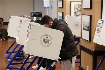 紐約市長選舉4日投票。