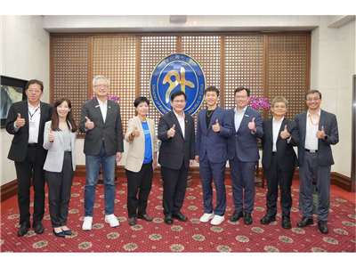 外交部長林佳龍5日與運動部長李洋召開雙部長會議，決議強化邦交國運動交流等第一階段合作重點 (圖取自林佳龍臉書)