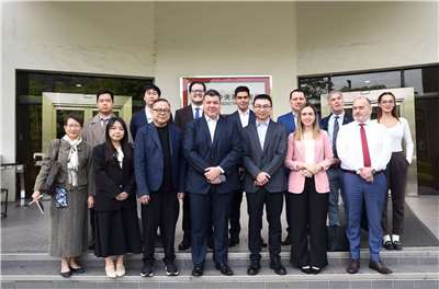 巴拉圭媒體訪問團28日到中央廣播電臺參訪交流。(江麗華攝)