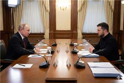 俄羅斯總統普丁與烏克蘭總統澤倫斯基。(AI生成圖)