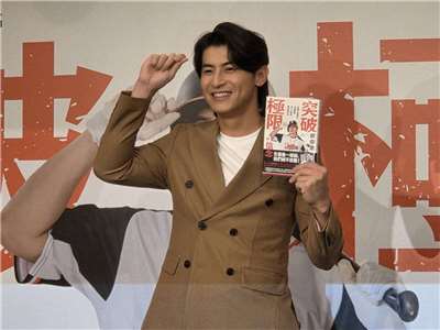 2026 WBC經典賽將於三月開打，陳傑憲12日在新書發表會上表態，如有機會他希望參加，但仍要看自己傷勢復原進度而定。(江昭倫 攝)