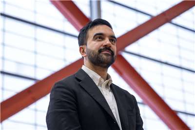 美國左派人士曼達尼(Zohran Mamdani)當選紐約市長。(美聯社/達志影像)