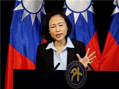 外交部國經司司長連玉蘋11日表示，台菲將於12月舉辦「智慧港務論壇」，積極推動高雄港與蘇比克港的合作 (央廣記者王照坤 攝)