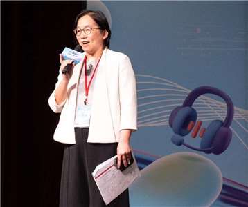 數發部次長侯宜秀。資料照。(圖：數位產業署粉專)