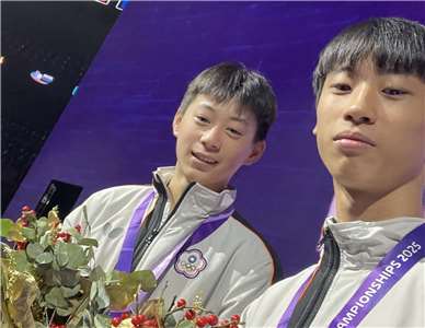 桌球世青賽郭冠宏、徐絃家摘隊史U19男雙首金。(圖：ITTF臉書)