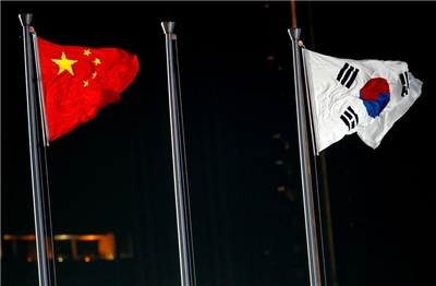 韓媒引述韓國多名消息人士今天透露，韓中兩國正在推動12月在北京舉行「副外長戰略對話」，對話內容可能涉及台灣議題，以及韓國推動建造核潛艦等事項。(路透社/達志影像)