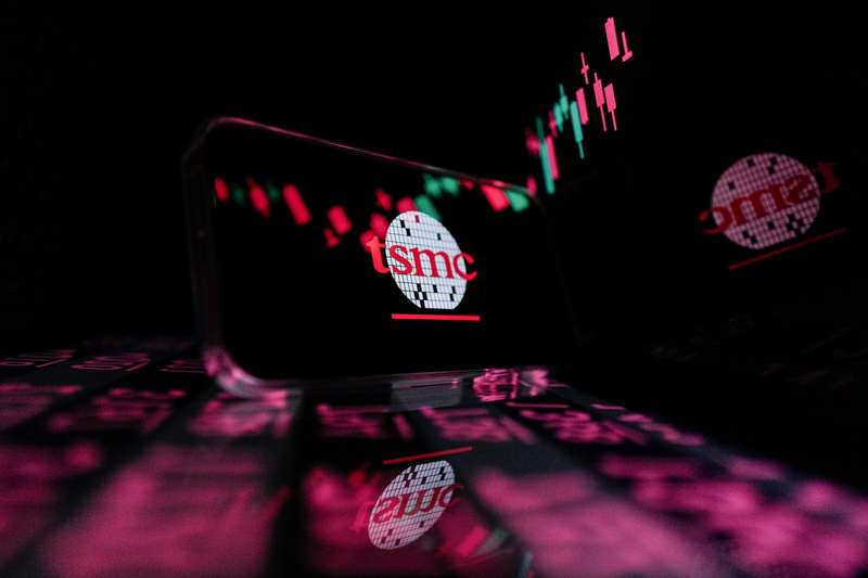 台股26日收盤28556點創新高，台積電收1510元。資料照。