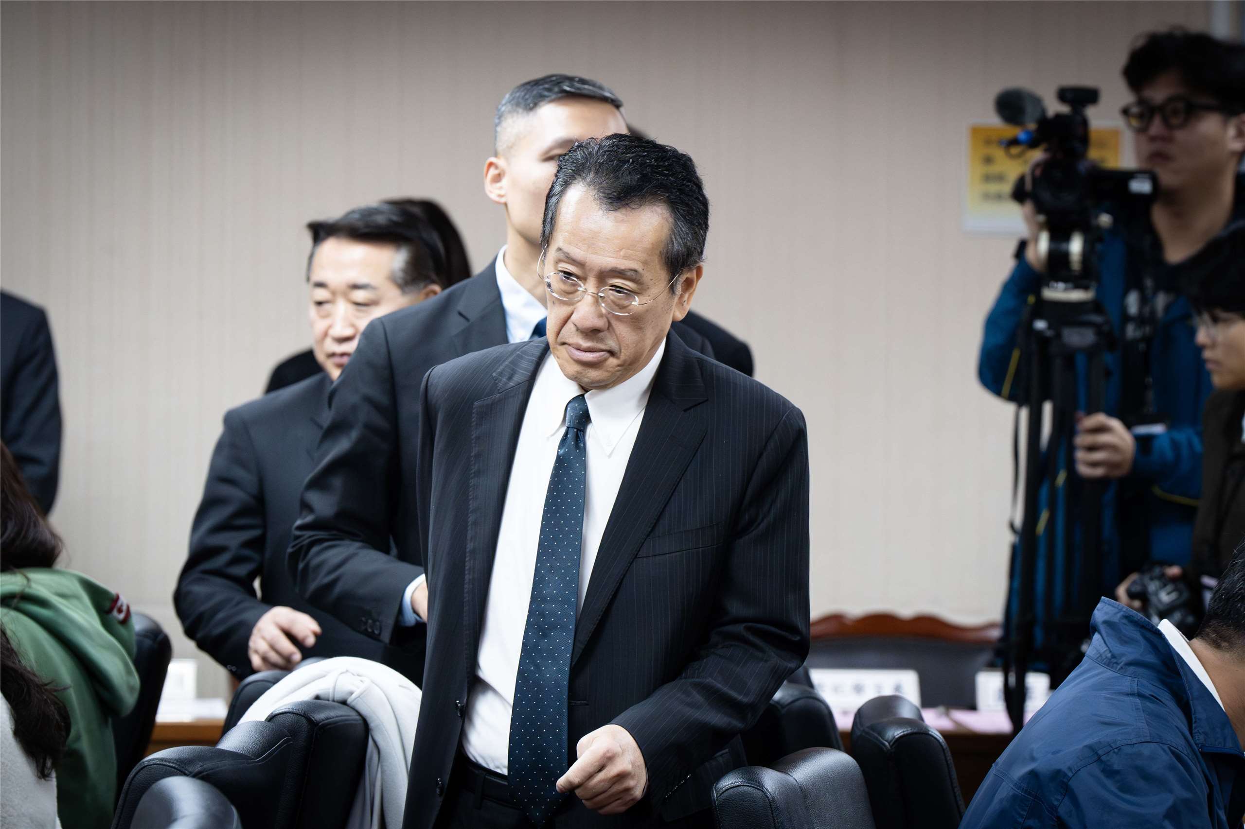 國防部長顧立雄1日在立法院指出，國軍現行戰鬥部隊定義僅到連級，確實與現代「聯兵營、旅」的作戰概念不符，將通盤檢討戰鬥部隊定義，擴大支領戰鬥加給範圍。(楊仁翔 攝)