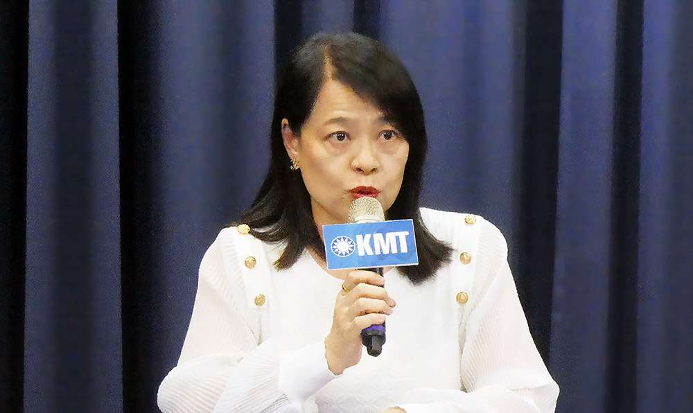 國民黨立委許宇甄(圖)指控國家住都中心浮編薪水， 國家住都中心反駁是嚴重錯誤解讀。資料照。(趙婉淳 攝)