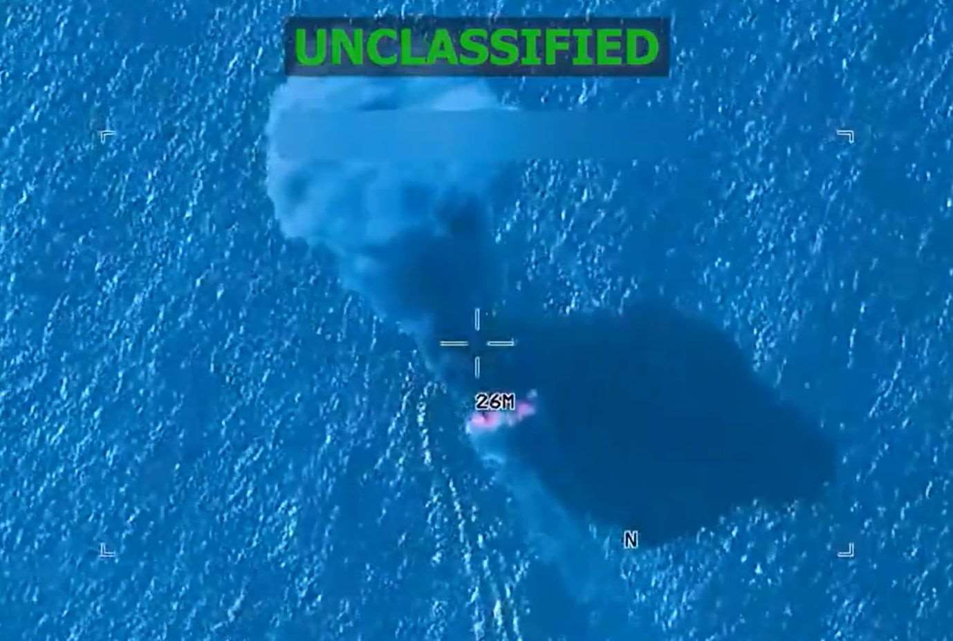 美軍在東太平洋海域攻擊3艘疑似運毒船。(圖:翻拍X@Southcom)