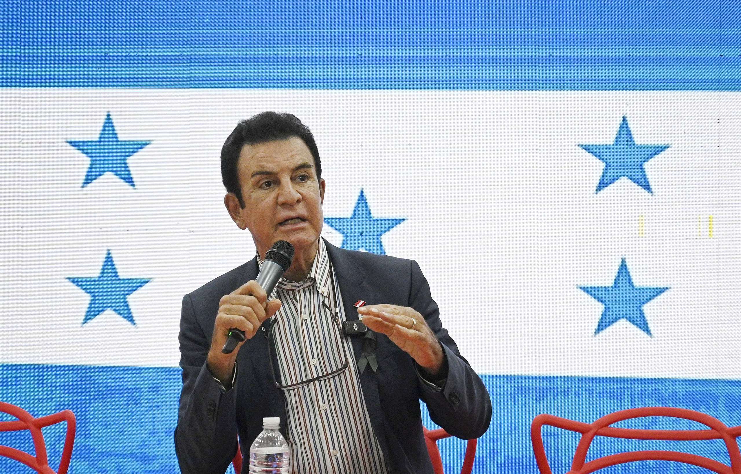 宏都拉斯總統候選人納斯拉亞宣稱投票數據遭篡改-新聞-Rti 中央廣播電臺