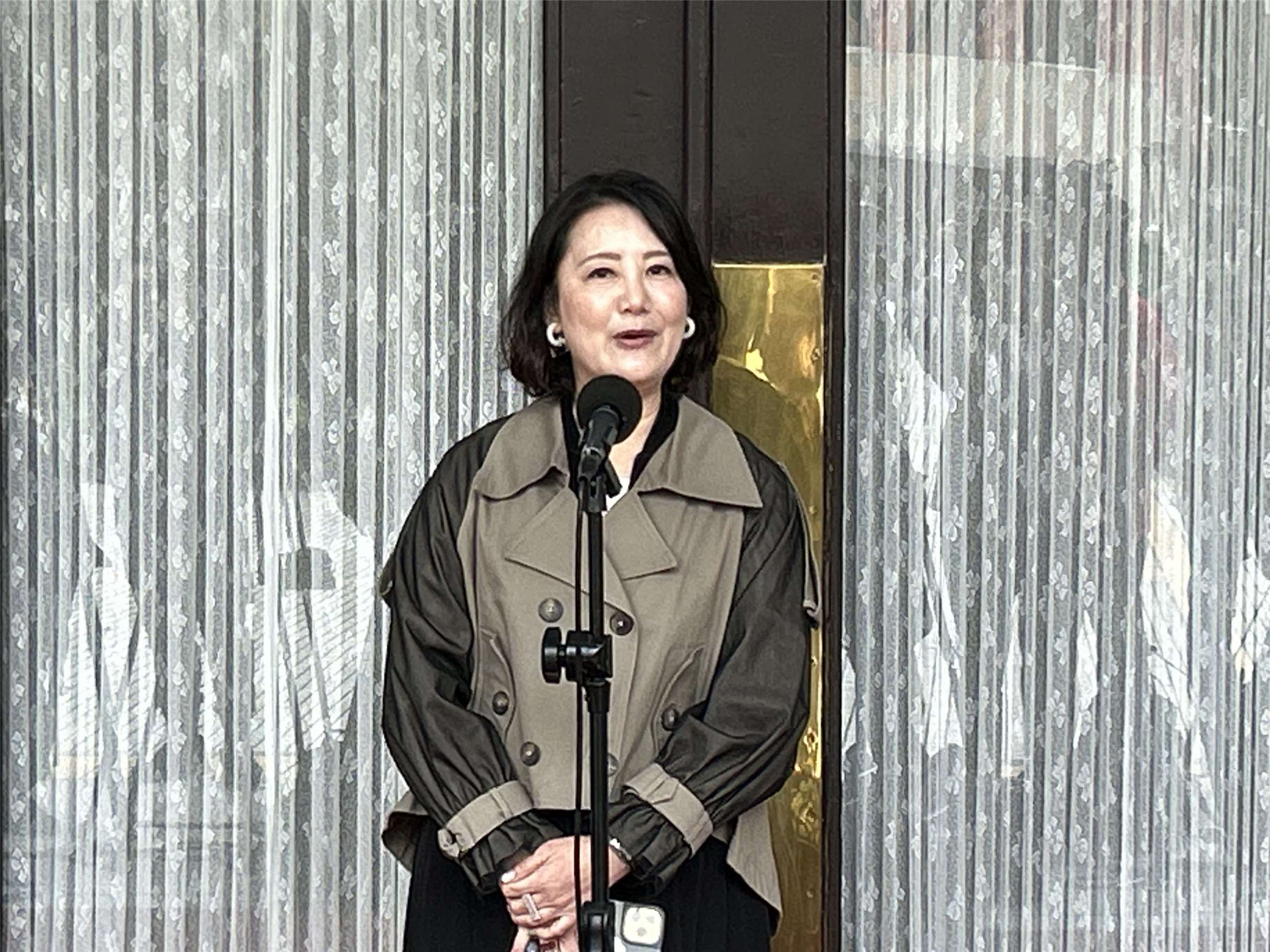 對於在野黨發動彈劾賴總統行動，兼任民進黨政策會執行長的立委吳思瑤表示，藍、白心知肚明彈劾案恐無法過關，其次，彈劾案也送憲法法庭審理，但憲法法庭目前遭藍、白強推的憲訴法修法癱瘓，明知不可為而為之，顯然是虛張聲勢的政治作為。(趙婉淳 攝)