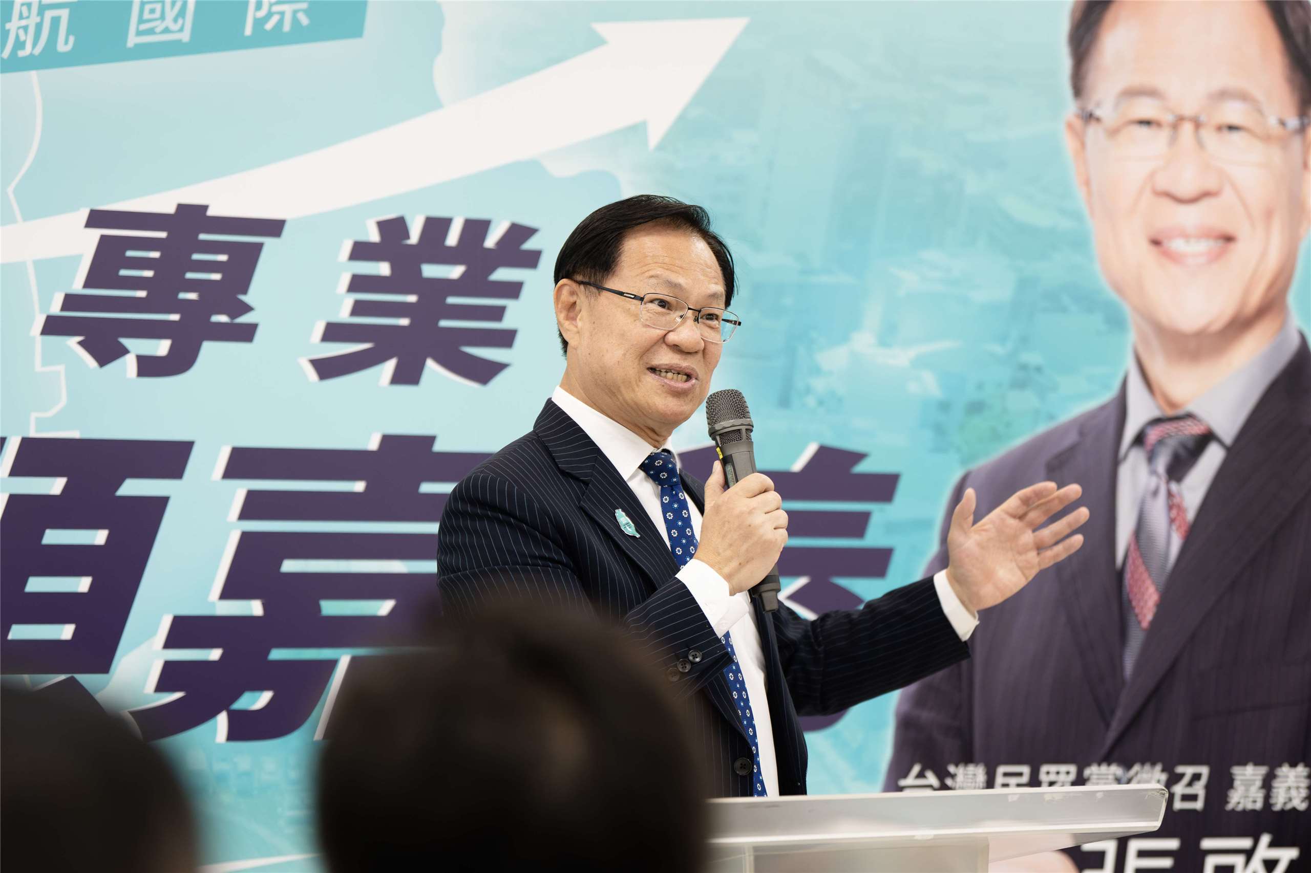 民眾黨立委張啓楷24日宣布將參選2026年嘉義市長選舉，並強調只要藍白能整合，就能贏下選戰。希望兩黨整合在農曆年前能有結果。(楊仁翔 攝)