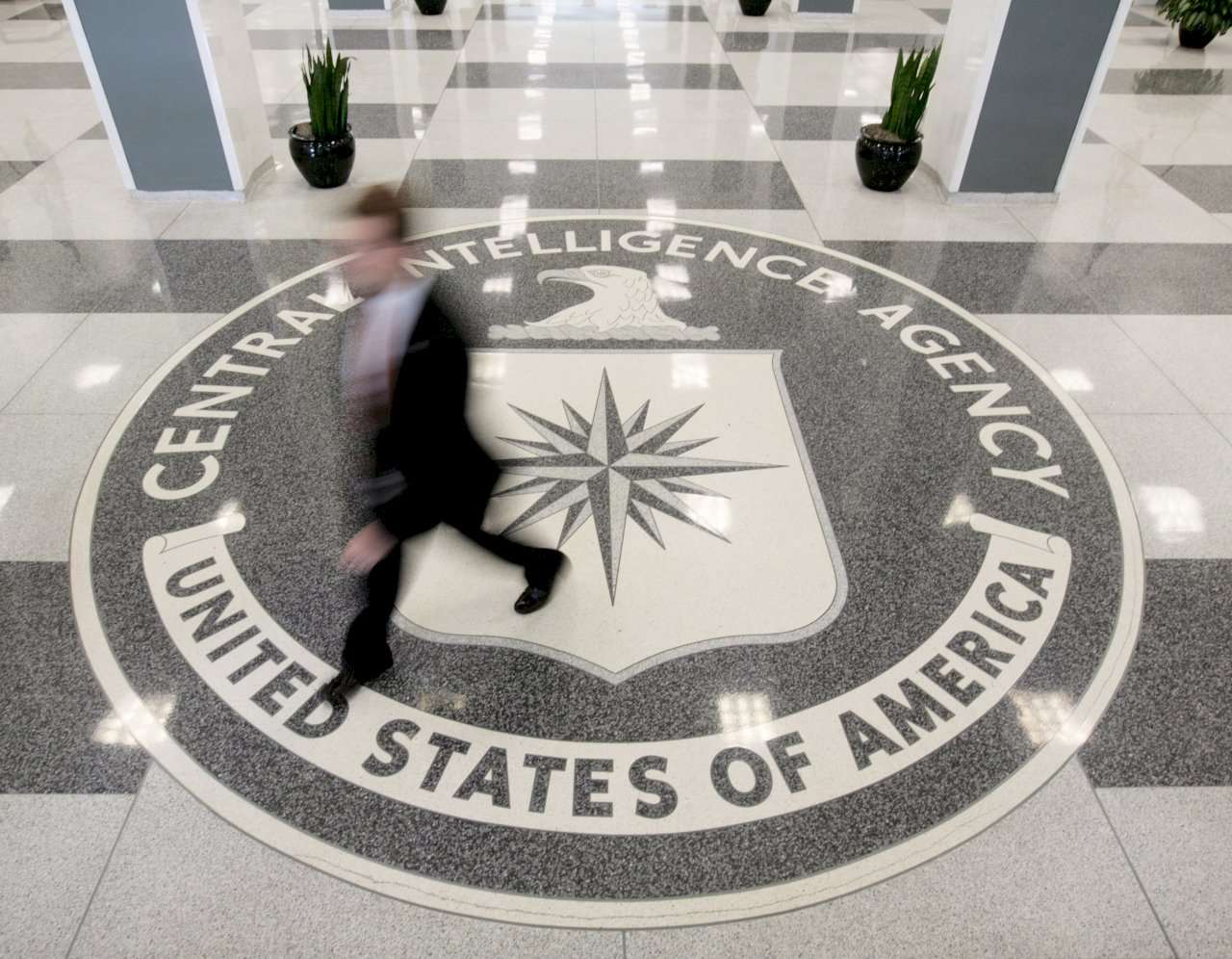 知情人士表示，美國中央情報局(CIA)上週對一處委內瑞拉販毒集團使用的碼頭區域發動了無人機攻擊。圖為CIA資料照。(路透社/達志影像)