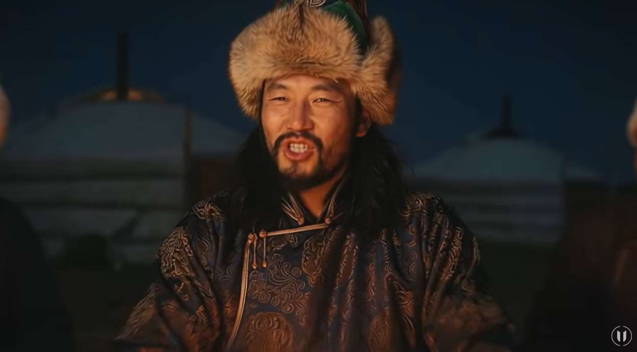 土耳其裔荷蘭DJ奧斯坎將經典耶誕頌歌「耶誕鈴聲」改成「蒙古風」，快速吸引80萬個讚。（YT/@Ummet Ozcan )