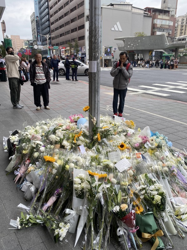 自我顯示慾失控？捷運隨機攻擊真相：兇手要的是「被看見」！