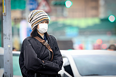 北台灣濕冷，吳德榮預估，元旦起另一波冷空氣南下。
