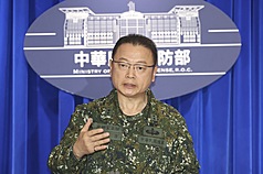 中共對台軍演，網傳國防部長休假，國防部發言人孫立方(圖)今天(30日)表示「匪夷所思」。(圖 : 中央社)
