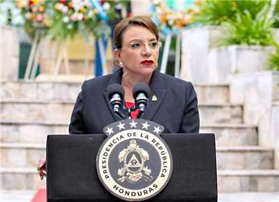 宏都拉斯總統卡斯楚(Xiomara Castro)指控川普介選竄改民意。 (圖:X@XiomaraCastroZ)