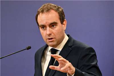 法國總理勒克努日前在國會表示，擴大無人機產量是國防優先事項之一。資料照。